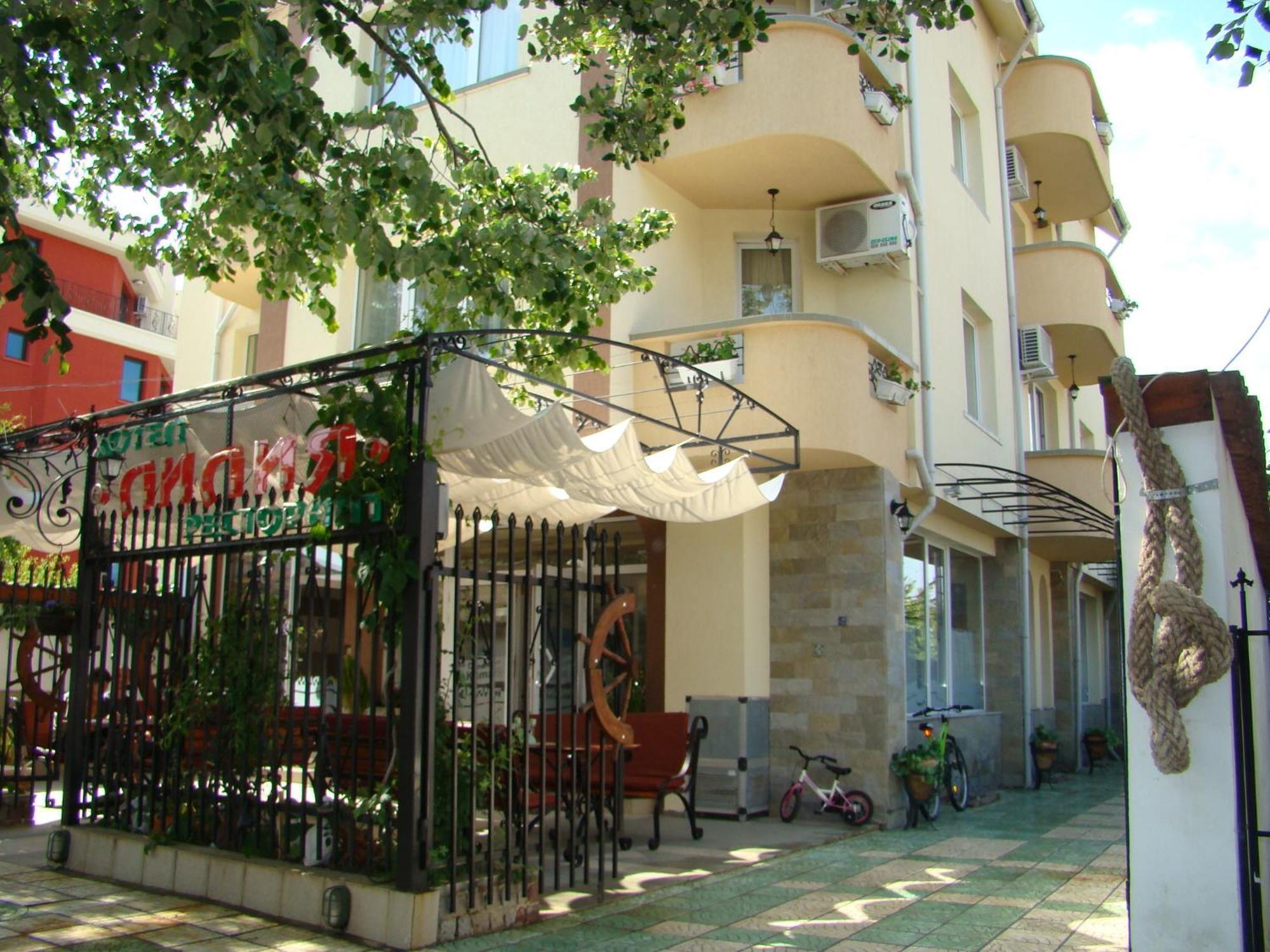 Lilia 2 Family Hotel Πριμόρσκο Εξωτερικό φωτογραφία